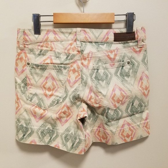 DKNY Jeans Shorts Size 4 Tie Dye City Boyfriend Orange Green Diamond Argyle - Picture 5 of 14